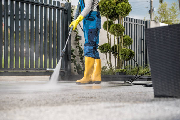 Garage Pressure Washing in Kirtland Af, NM